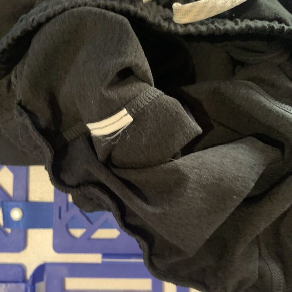 Vuori Jogger‎ Pants Men's Black Drawstring High Rise Performance Pull On 8207 - Picture 8 of 9